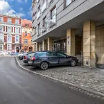 Abra Apartment